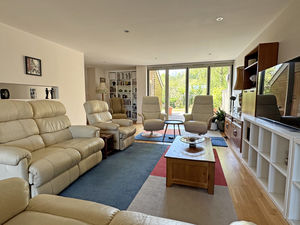 Photo 18- click for photo gallery